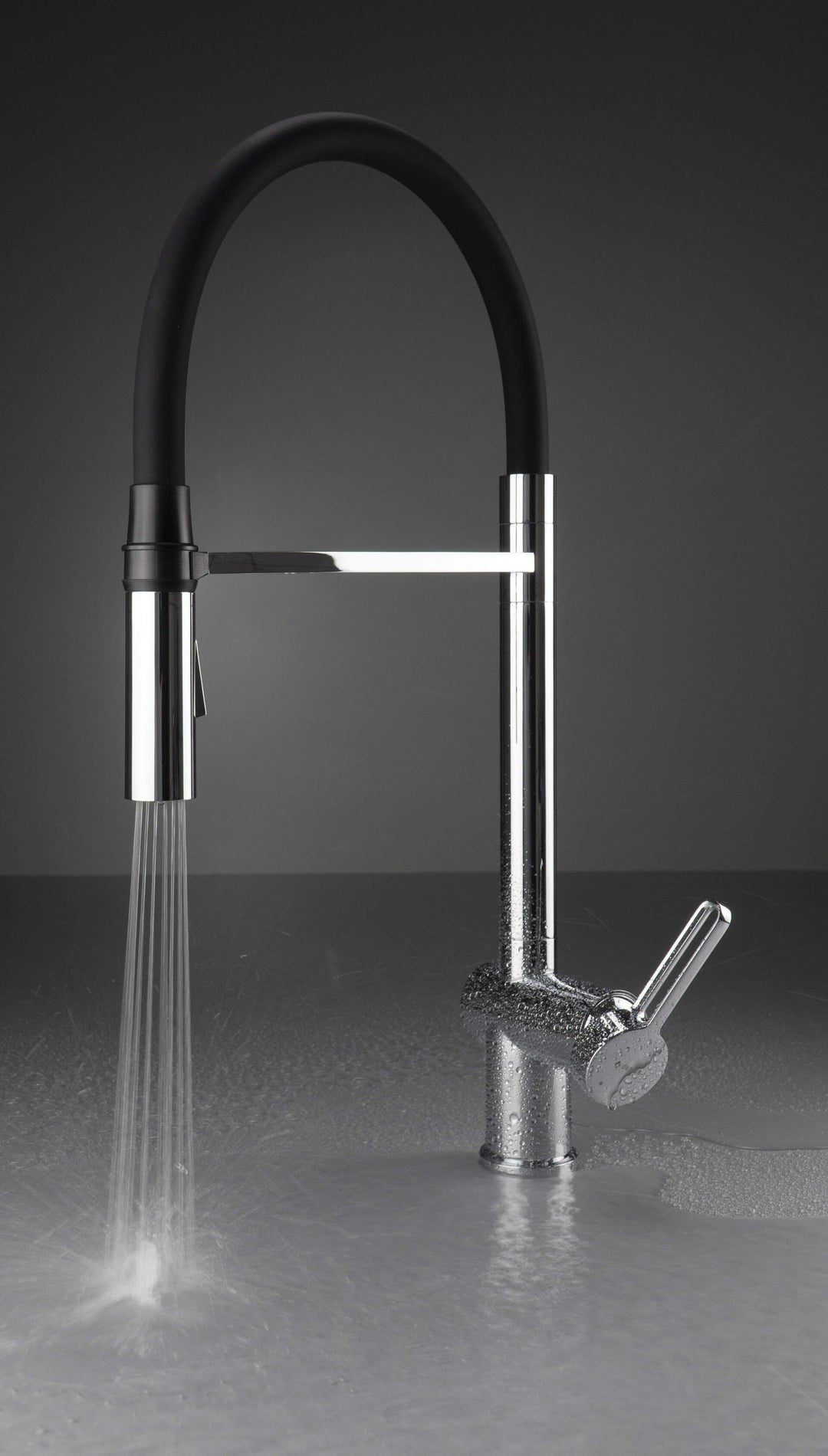 Bateria kuchenna z elastyczną wylewką - 2 rodzaje strumienia Magnetic Chrom
